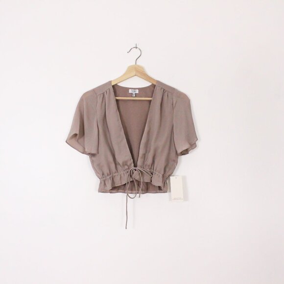 *TOBI Beige Front Tie Crop Top - Picture 3 of 6